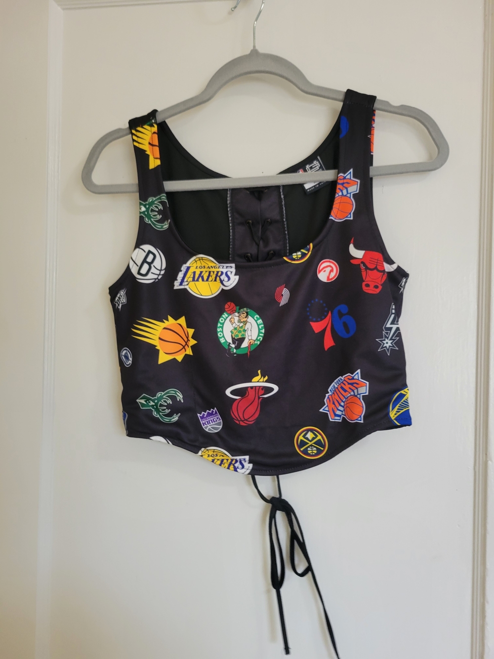 Black Womens NBA Logo Crop Lace Up Tank Top Size Medium
